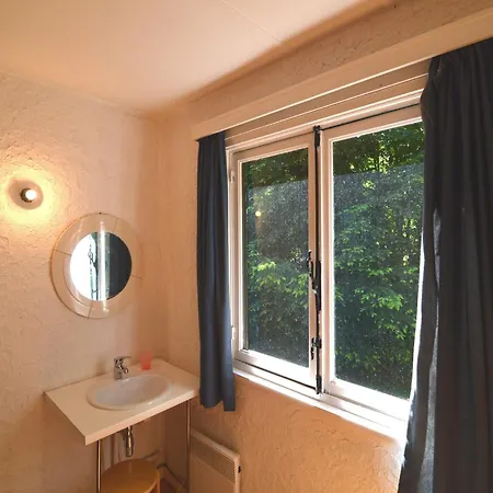 Modern With A View Humain